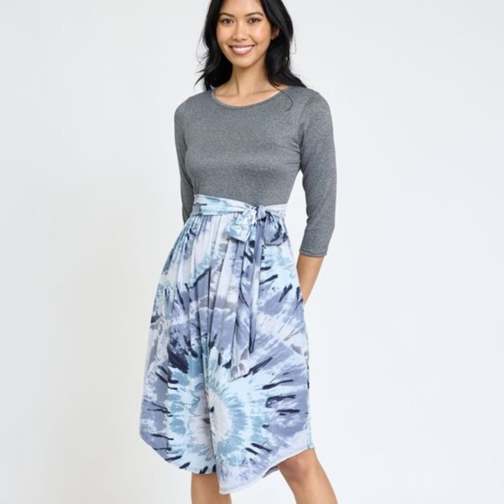 Swirl Tie Dye Sash Dress in Charcoal Grey